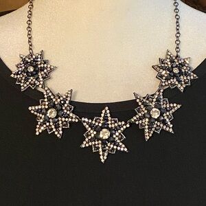 NWT Anna & Ava Gunmetal Chain Star Shaped Rhinestone Pendants Statement Piece